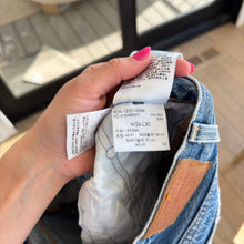 Load image into Gallery viewer, Levi's 501 Button Fly Distressed High Rise Straight Leg Jeans Blue 26

