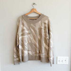Athleta Jacquard Textured Crew Neckline Pull Over Sweater Cream XL