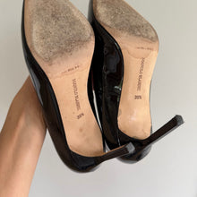 Load image into Gallery viewer, Manolo Blahnik BB Patent Leather Pointed Toe Slip On Pumps Black 9.5
