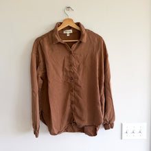 Load image into Gallery viewer, Cloth &amp; Stone Lyocell Long Sleeve Button Up Shirt Brown L
