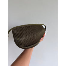 Load image into Gallery viewer, Dagne Dover Zipper Closure Mesh Travel Cosmetic Pouch Green NEW
