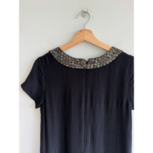 Load image into Gallery viewer, Artelier Nicole Miller Silk Sequin Embellished Beads Hem Shift Dress Black S
