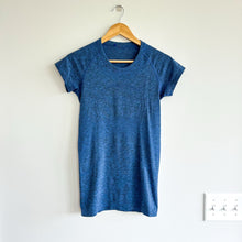 Load image into Gallery viewer, Lululemon Swiflty Tech Short Sleeve Top Blue 6
