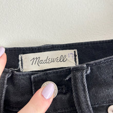 Load image into Gallery viewer, Madewell Classic Straight Denim High Rise Dark Wash Jeans Black 25

