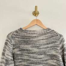 Load image into Gallery viewer, Eileen Fisher Merino Wool-Silk Knit Crew Neck Long Sleeve Pullover Sweater Gray M
