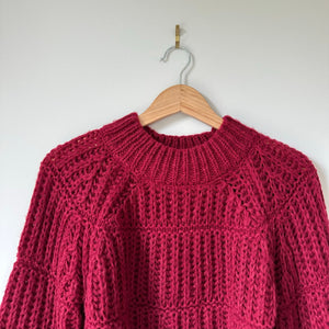 HYFVE Chunky-Knit Crew Neck Long Sleeve Cropped Pullover Sweater Red S