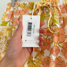 Load image into Gallery viewer, NWT Girl And The Sun Cairo Floral Pattern High Rise Maxi Skirt Yellow XL
