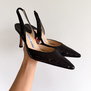 Manolo Blahnik Carolyne Sequin Pointed Toe Slingback Pumps Black 9.5