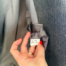 Load image into Gallery viewer, Brooks Brothers Wool Herringbone Single-Breasted Blazer Suit Jacket Gray 43
