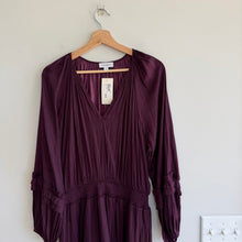 Load image into Gallery viewer, Evereve Layla Satin Pleated Ruffles Long Sleeve V-Neck Midi Dress Plum L NWT
