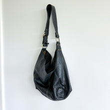 Load image into Gallery viewer, Pritzi Cowhide Leather Hobo Shoulder Bag Tote Black
