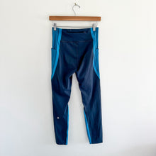 Load image into Gallery viewer, Lululemon Wild Twist 7/8 Tight in Gravity Pacific Teal Blue 6 $118
