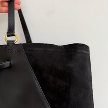 Load image into Gallery viewer, R.M Williams Signature Leather Suede Double Strap Tote Bag Black
