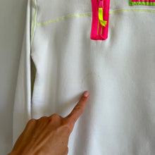 Load image into Gallery viewer, Vineyard Vines The Shep Neon Pop 1/4 Zip Knit Casual Shirt White S (7-8)
