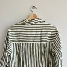 Load image into Gallery viewer, Vince Coast Striped Long Sleeve Shirtdress Green White
