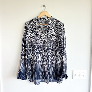Elie Tahari Ingunn Animal Print Long Sleeve Button Up Shirt Black L