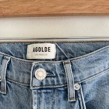 Load image into Gallery viewer, AGOLDE Toni Mid Rise Denim Medium Wash Straight Jeans Blue 24
