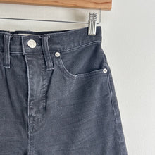 Load image into Gallery viewer, Madewell Classic Straight Denim High Rise Dark Wash Jeans Black 25
