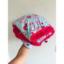 Load image into Gallery viewer, Posh Peanut Luxe Plush Patoo Blanket Sweet Fiona Baby Blanket Blue Red One Size
