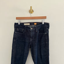 Load image into Gallery viewer, Anthropologie Pilcro &amp; The Letterpress Stet Rolled Hem Jeans Blue 30
