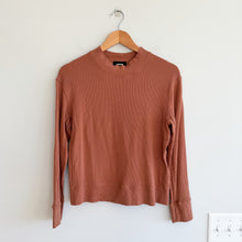 Load image into Gallery viewer, Monrow Thermal Mock Neck Seamed Sweatshirt in Caramel S
