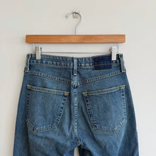 Load image into Gallery viewer, AMO High Rise Straight Leg Raw Hemline Ankle Jeans Blue 27

