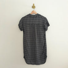 Load image into Gallery viewer, Madewell Central Thompson Plaid Tulip Hem Shirt Dress Black 2XS

