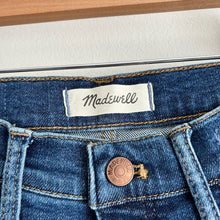 Load image into Gallery viewer, Madewell Tall 10&quot; High-Rise Skinny Jeans in Wendover Wash 26T
