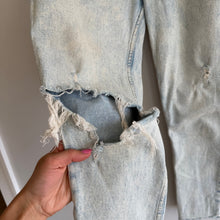 Load image into Gallery viewer, Abercrombie &amp; Fitch Curve Love The Skinny High Rise Acid Wash Jeans Blue 30
