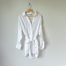 Load image into Gallery viewer, Abercrombie &amp; Fitch Gauze Cotton Long Sleeve Swim Cover Up Shirt White M NWT
