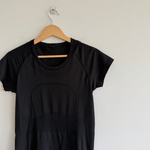 Load image into Gallery viewer, Lululemon Swiftly Tech Short Sleeve Crew *Lunar New Year Activewear Top Black 8
