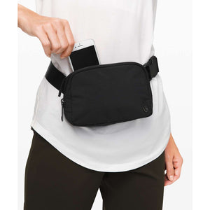 Lululemon Everywhere Belt Bag Crinkle Nylon 1L Black One Size
