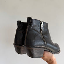 Load image into Gallery viewer, Frye Sacha Moto Shortie Leather Pointed Toe Dual-Side Zip Bootie Black 10
