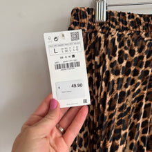 Load image into Gallery viewer, Zara Basic Leopard Print Pleated Tie-Waist Midi Skirt Brown Black L NWT
