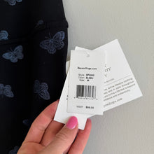 Load image into Gallery viewer, Beyond Yoga Butterfly Shine High-Waisted Midi Leggings Black Blue M NWT
