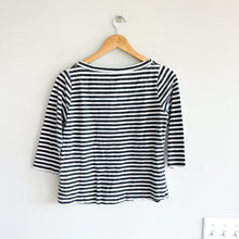 Load image into Gallery viewer, ALLUDE Striped 3/4 Sleeve T-Shirt Top Gray White M
