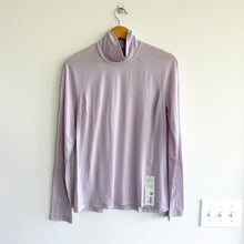 Load image into Gallery viewer, Lululemon Gami Long Sleeve Lab Activewear Top Smooth Silver 8 NWT
