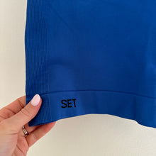 Load image into Gallery viewer, SET Sculptflex Pull On Lightweight High Rise Activewear Shorts Blue XL
