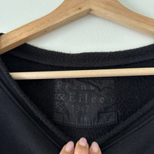 Load image into Gallery viewer, Frank &amp; Eileen Olive Original Caplet Pullover Black One Size
