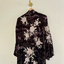 Load image into Gallery viewer, NWT Johnny Was Santal Velvet Embroidered Floral Print Kimono Coat Black M
