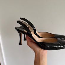 Load image into Gallery viewer, Manolo Blahnik Patent Leather Pointed-Toe Slingback Pumps Black 39.5
