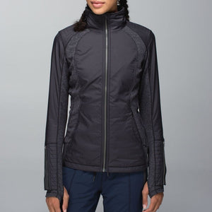Lululemon Rebel Runner Zip Up Slim Fit Activewear Jacket Black 4