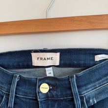 Load image into Gallery viewer, Frame Le Skinny de Jeanne Distressed Mid Rise Jeans Dark Wash Blue 28
