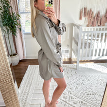 Load image into Gallery viewer, NWT Hudson Oversized Mini Shirt Dress with Tie Belt in Moonrock XS
