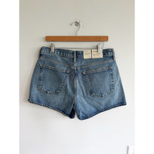 Load image into Gallery viewer, Agolde Parker Long Loose Fit Vintage Denim High Rise Short Occurence Blue 30 NWT
