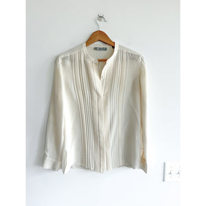 Vince Silk Pintuck Long Sleeve Button Front Blouse Cream 2