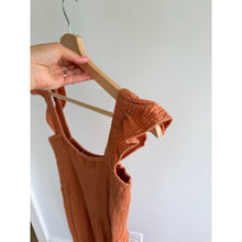 Load image into Gallery viewer, Madewell Lightspun Lucie Flutter Sleeve Smocked Wide Leg Jumpsuit Brown 4
