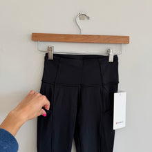 Load image into Gallery viewer, Lululemon Fast &amp; Free High Rise 7/8 Tight Leggings Black 2 NWT
