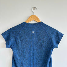 Load image into Gallery viewer, Lululemon Swiflty Tech Short Sleeve Top Blue 6
