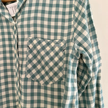 Load image into Gallery viewer, NWT Vineyard Vines Relaxed Gingham Chilmark Button Up Shirt Green/White 4
